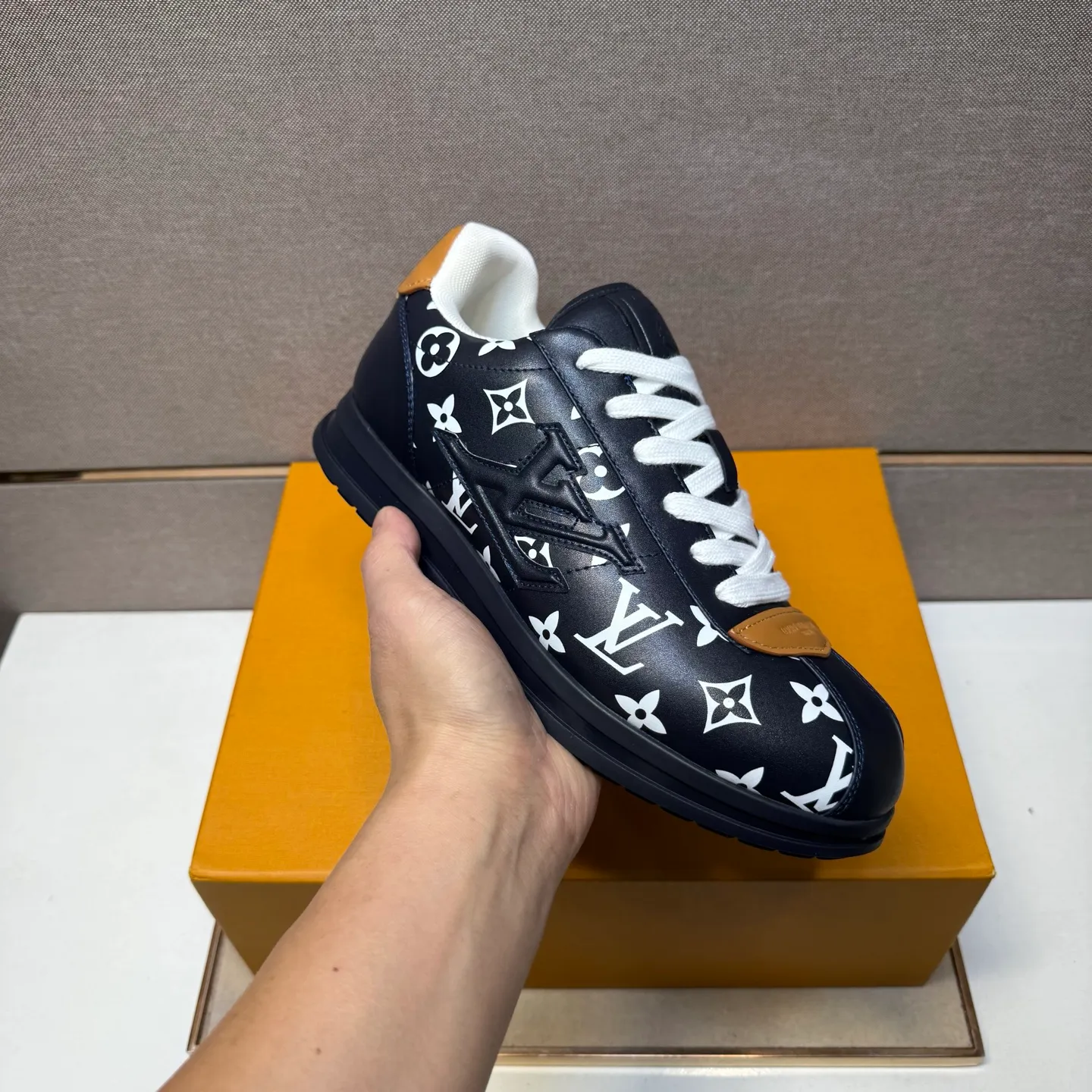 Men's men's shoes 💰pp560 [LV～] Men's casual shoes 2025z cabinet sales simultaneously 🔶Size: 38-44 #️⃣ 🔷4 colors🔜The upper is made of multi-material splicing➕Mesh lining, comfortable and breathable, sole: original comfortable and wear-resistant outsole, ⚠️real thing📱photographed🎬real thing is better📢📢📢